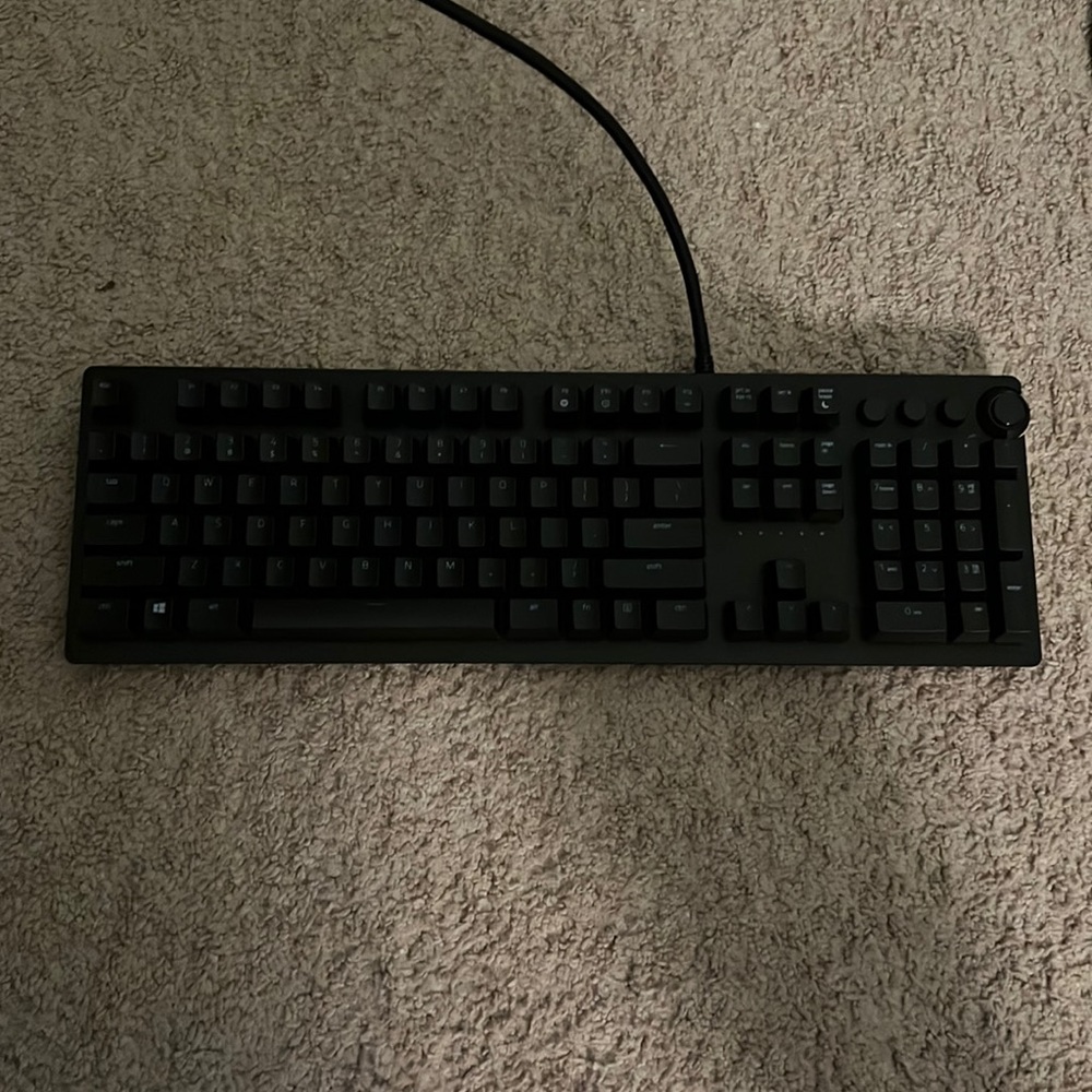 Razor Huntsman Elite Keyboard 100%